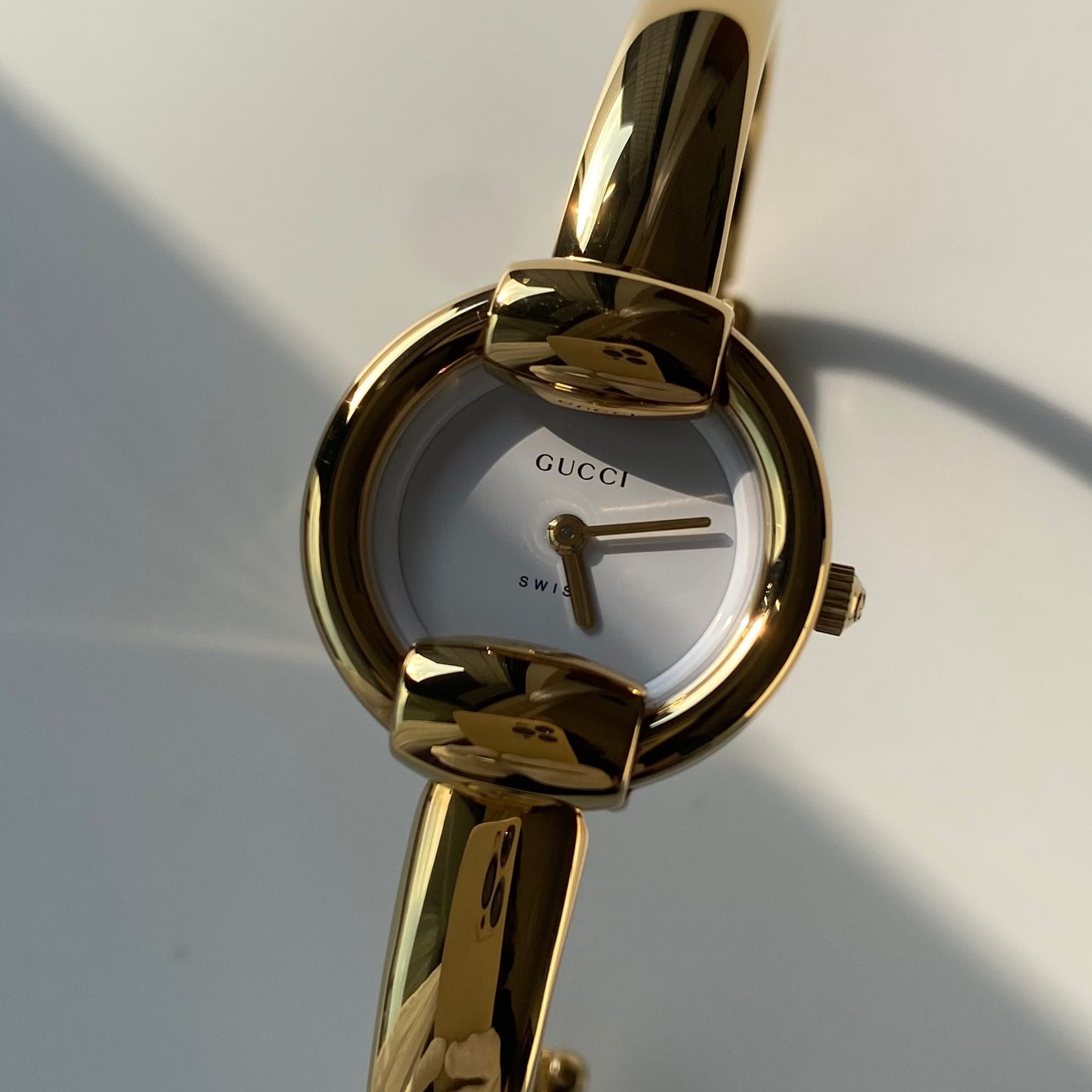 Gucci 1990s Round Dial Gold Plated Bangle Watch