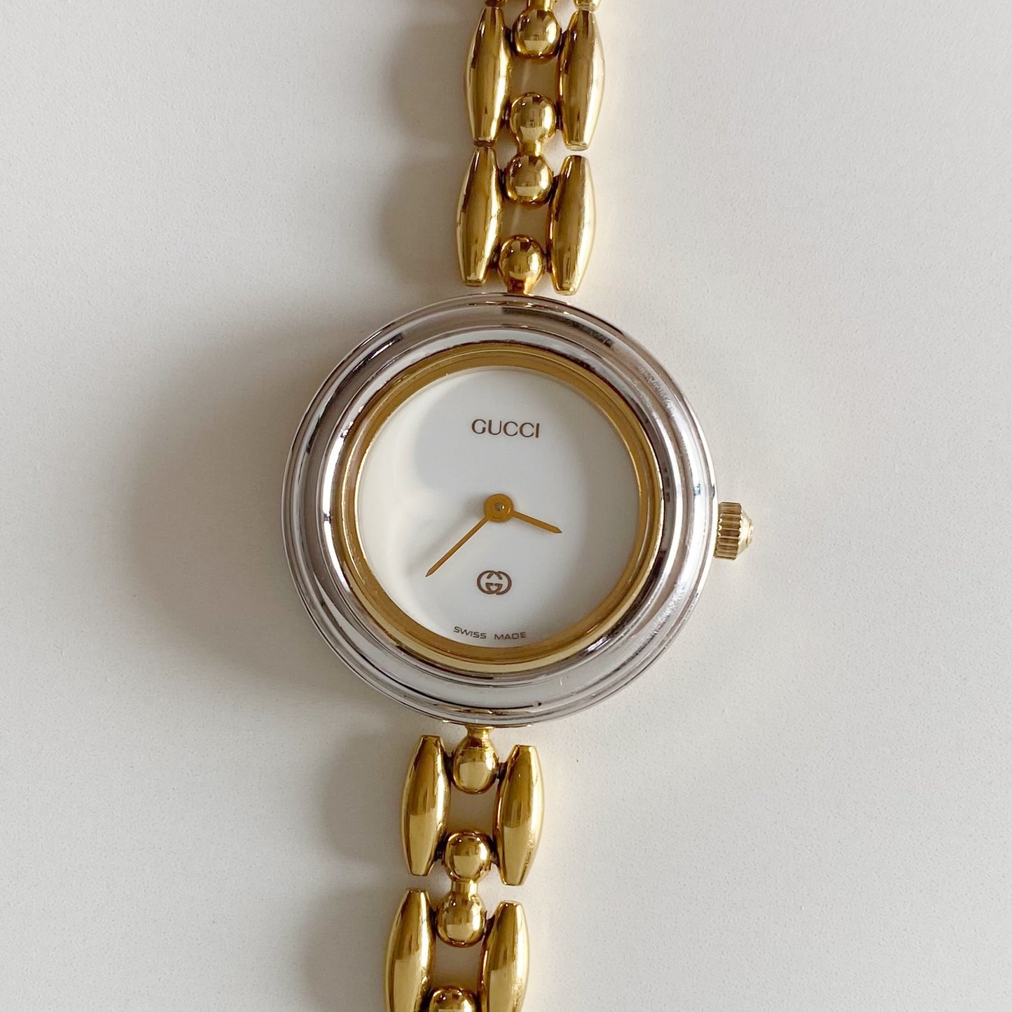 Gucci 1990s Interchangeable Bezel Gold Plated Watch with 6 bezels, case (167mm)