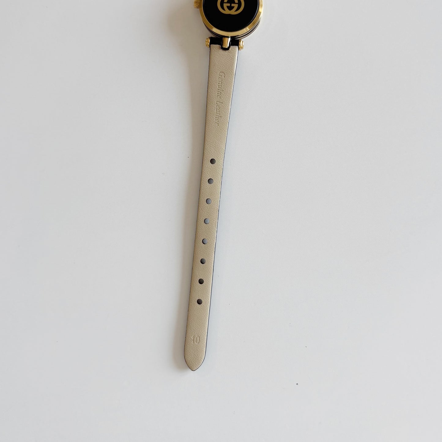 Gucci 1990s Round Dial Gold Plated Watch