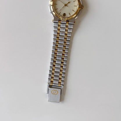 Gucci 1990s Date Round Cream Dial Two Tone Watch (Large)