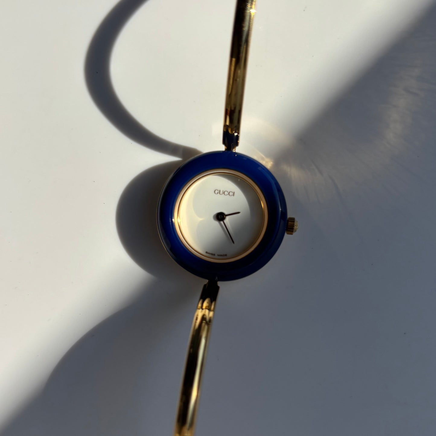Gucci 1990s Interchangeable Bezel Gold Plated Bangle Watch with 12 bezels, case