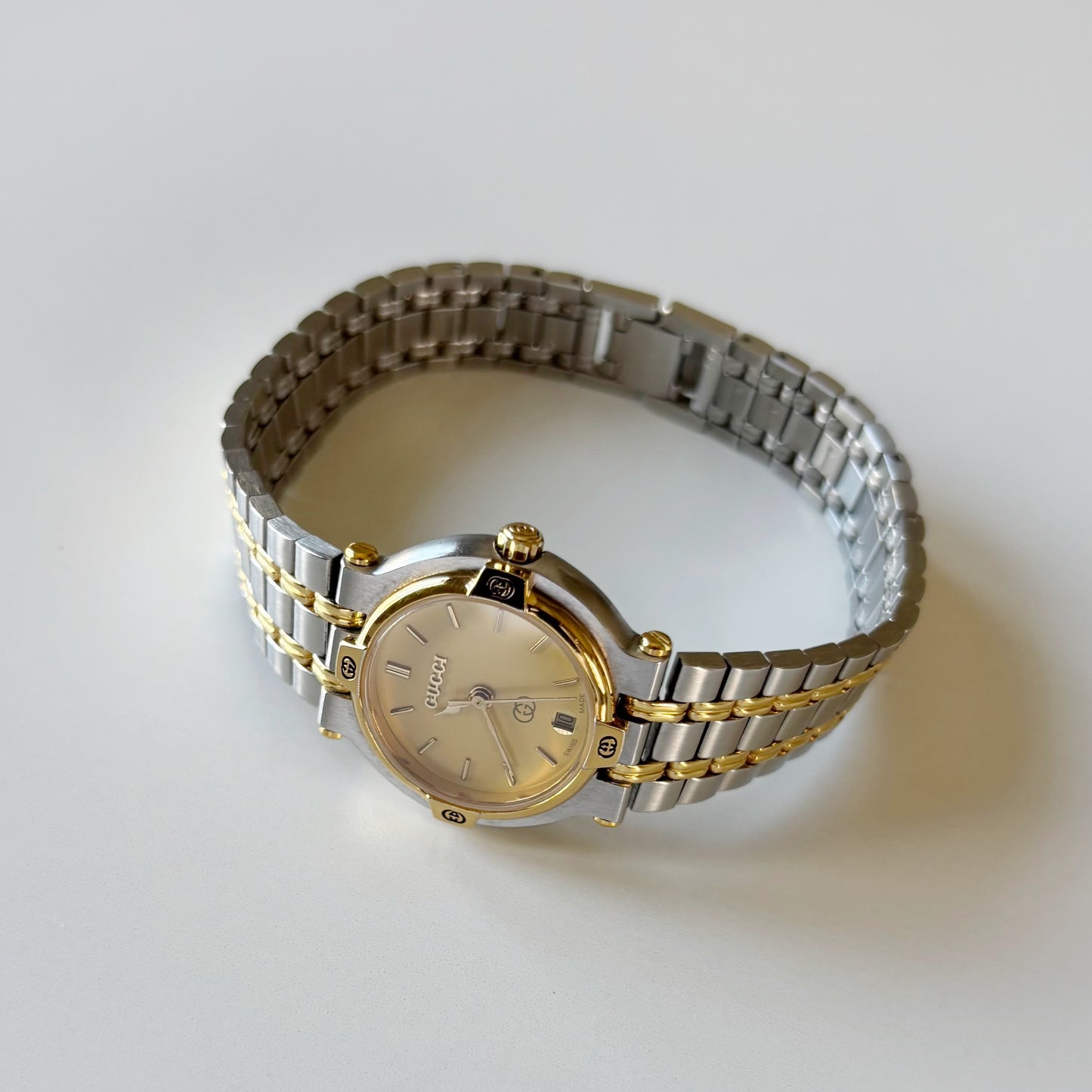 Gucci 1990s Date Round Dial Two Tone Gold Plated Watch