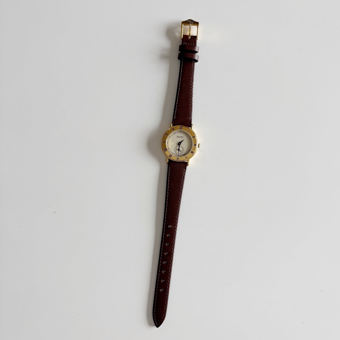 Gucci 1990s Round Dial Gold Plated Watch
