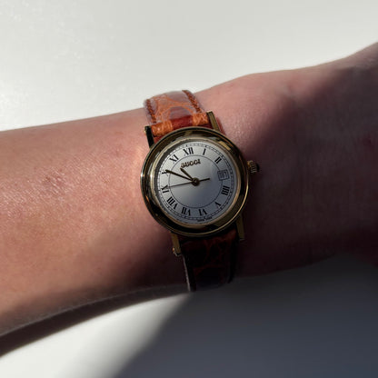 Gucci 1990s Date Round Dial Gold Plated Watch
