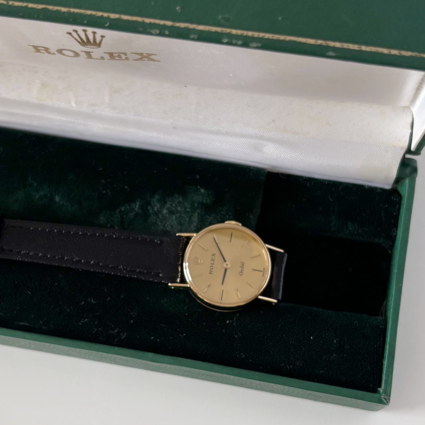 Rolex 1975 Orchid 18K Case Manual Wind Watch