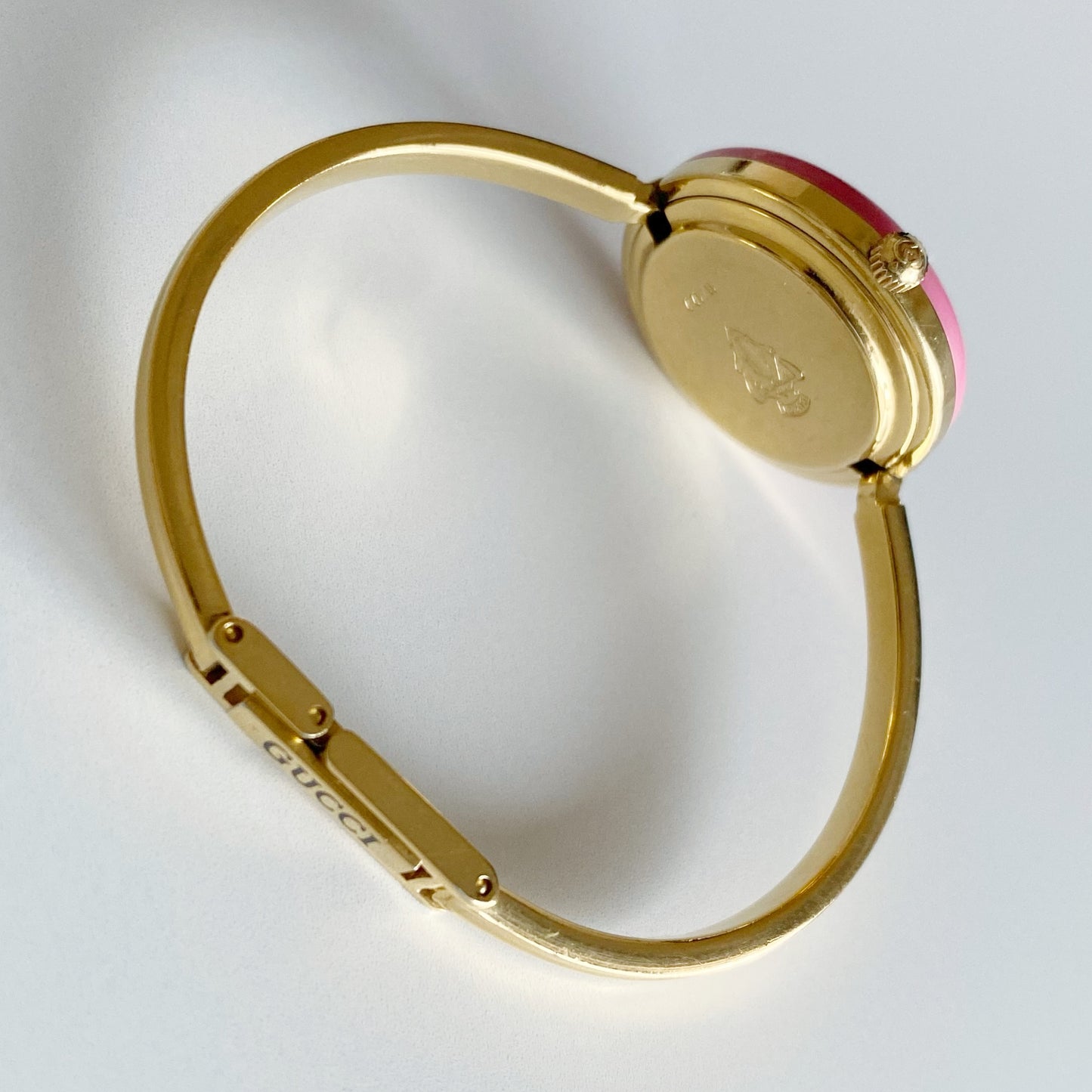 Gucci 1990s Interchangeable Bezel Gold Plated Bangle Watch with 12 bezels, case (Small)