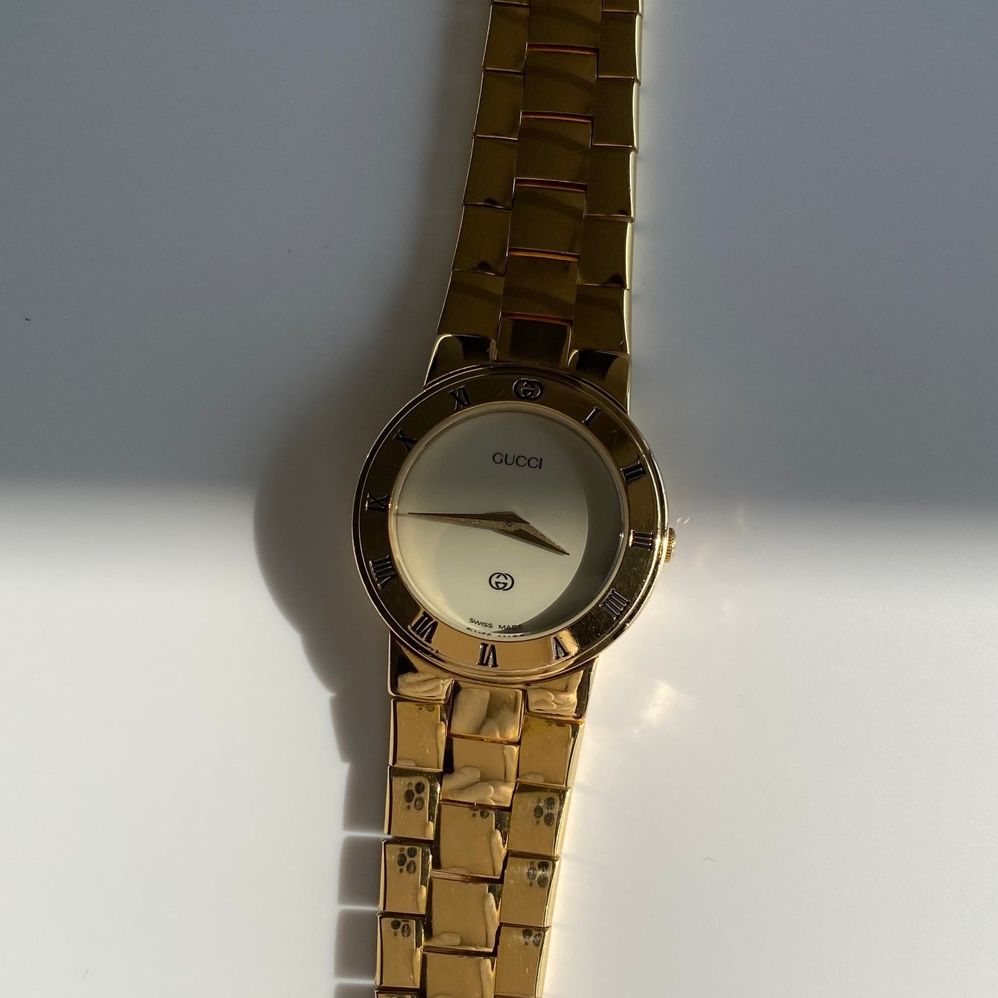 Gucci 1990s Gold Plated Round Watch