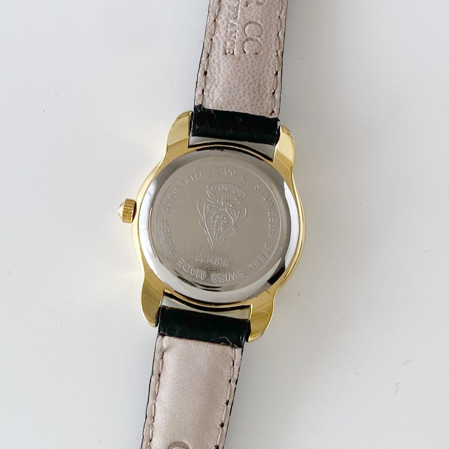 Gucci 1990s Black Dial Round Watch