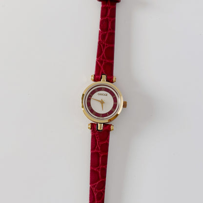 Gucci 1990s Red Round Dial Gold Plated Watch