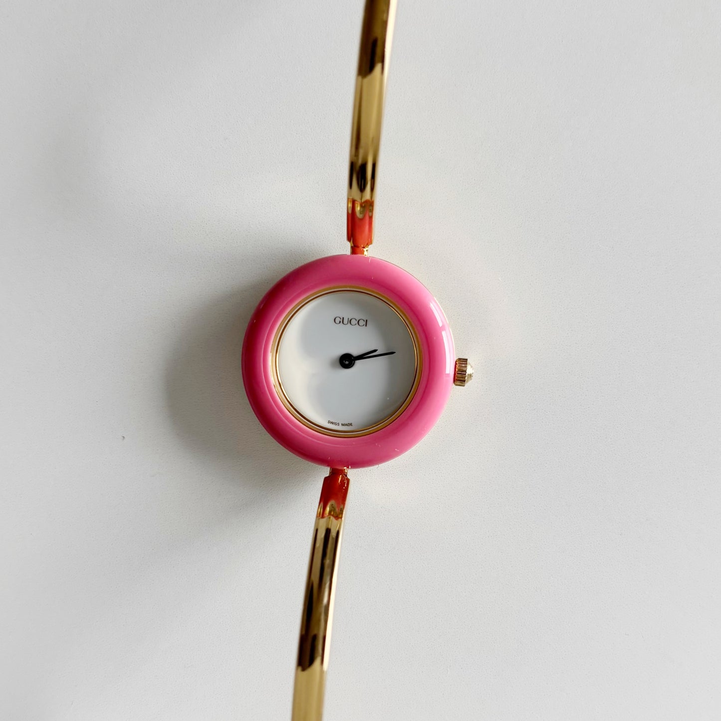 Gucci 1990s Interchangeable Bezel Gold Plated Bangle Watch with 12 bezels, case