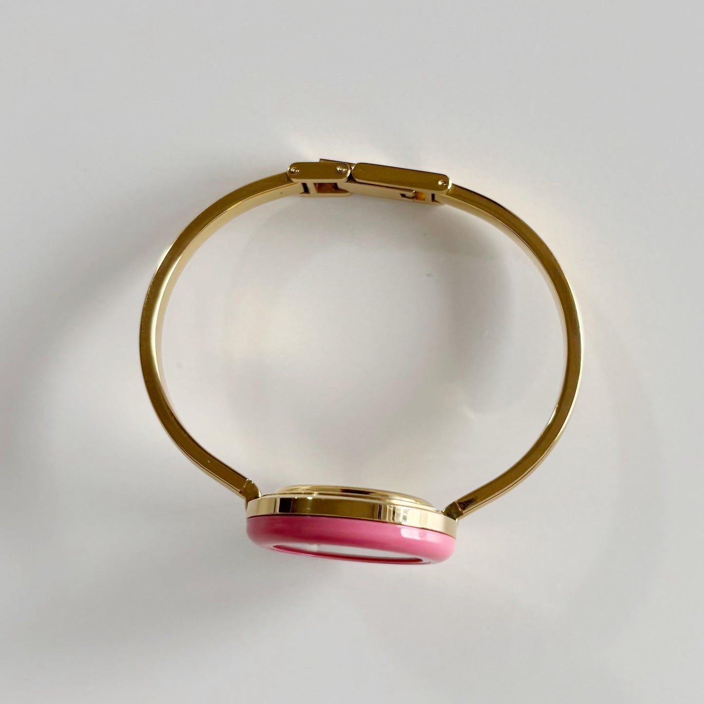 Gucci 1990s Interchangeable Bezel Gold Plated Bangle Watch with 12 bezels, case (Small)