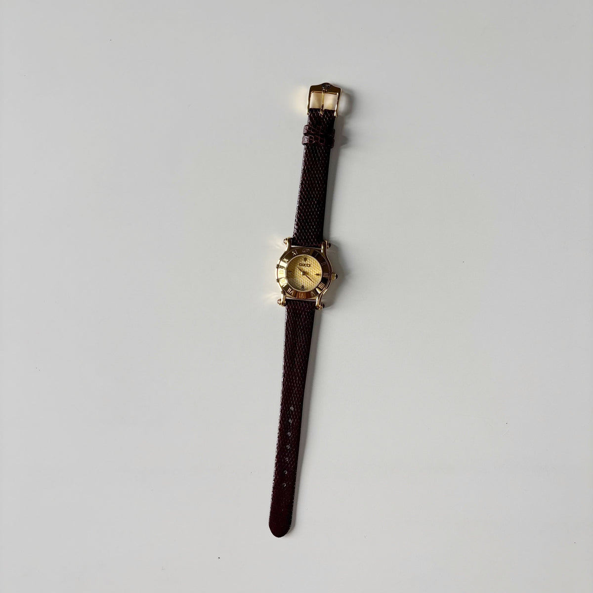 Gucci 1990s Round Dial Gold Plated Watch