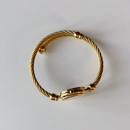 Gucci 1990s Seashell Dial Gold Plated Cable Bangle Watch