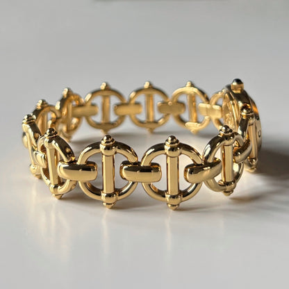 Gucci 1990s Seashell Dial Gold Plated Horsebit Watch