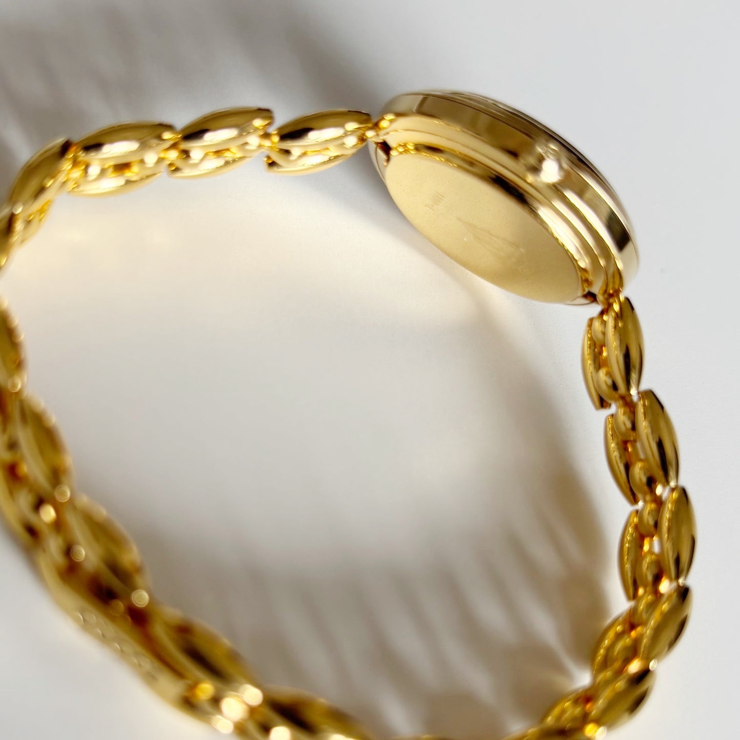 Gucci 1990s Interchangeable Bezel Gold Plated Watch with 6 bezels, case (165mm)