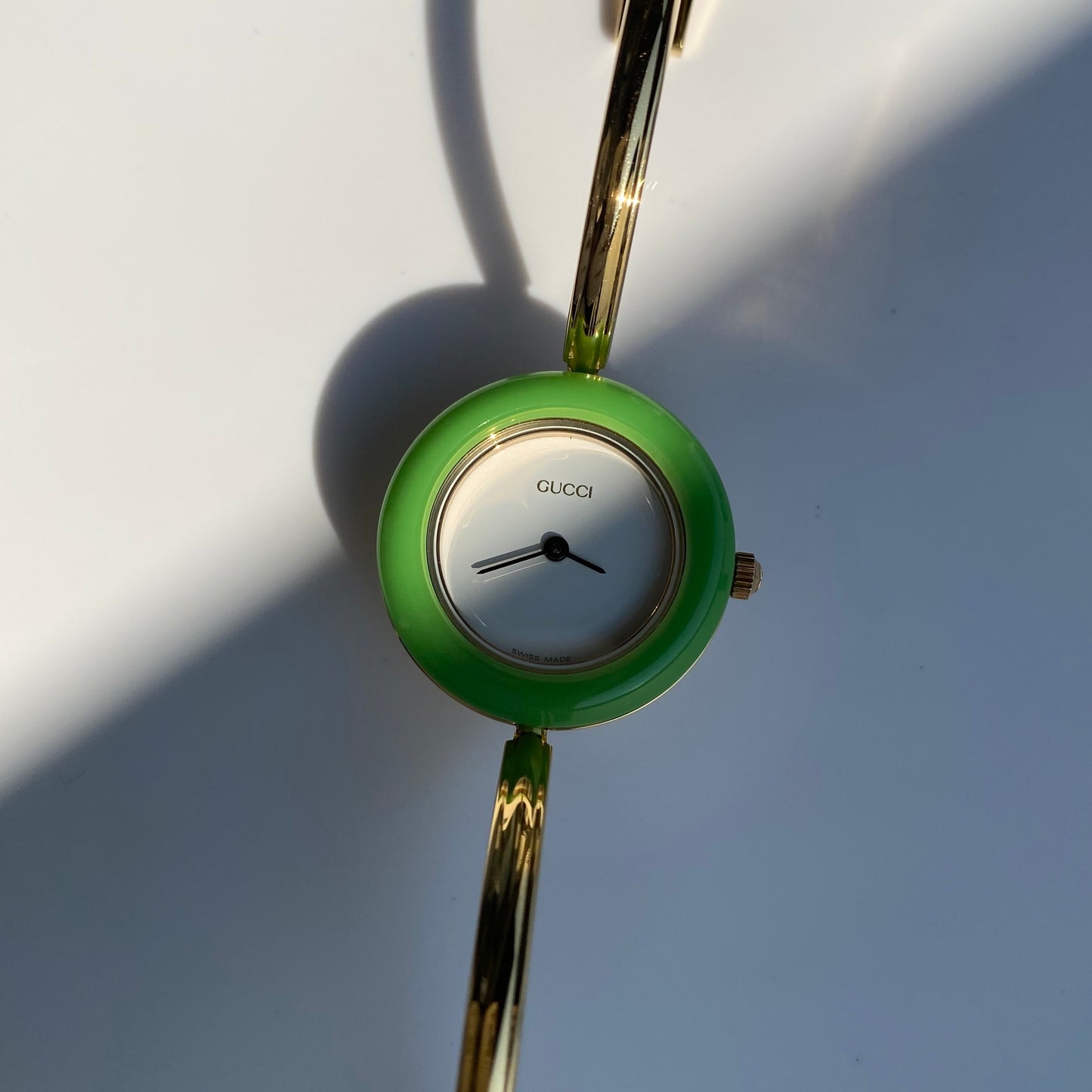 Gucci 1990s Interchangeable Bezel Gold Plated Bangle Watch with 12 bezels, case (Small)