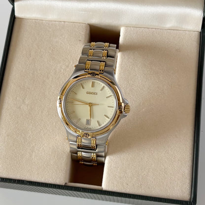 Gucci 1990s Date Round Dial Two-Tone Gold-Plated Watch (Large)