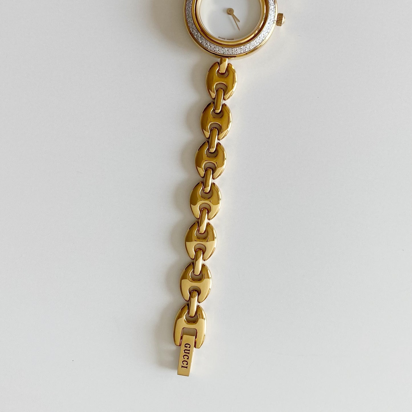 Gucci 1990s Interchangeable Bezel Gold Plated Watch with 6 bezels, case (167mm)