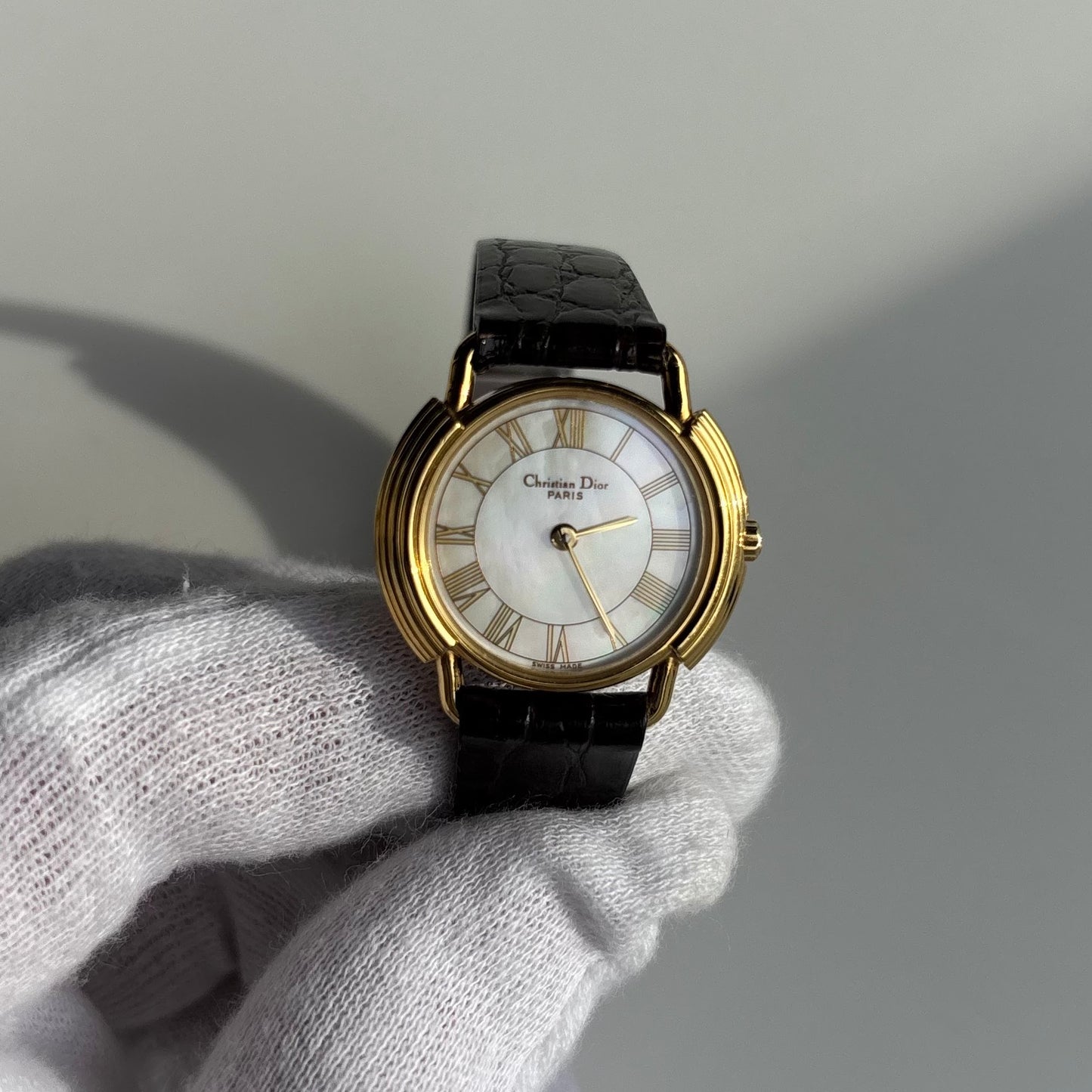 Dior 1990s Seashell Round Dial Gold Plated Watch