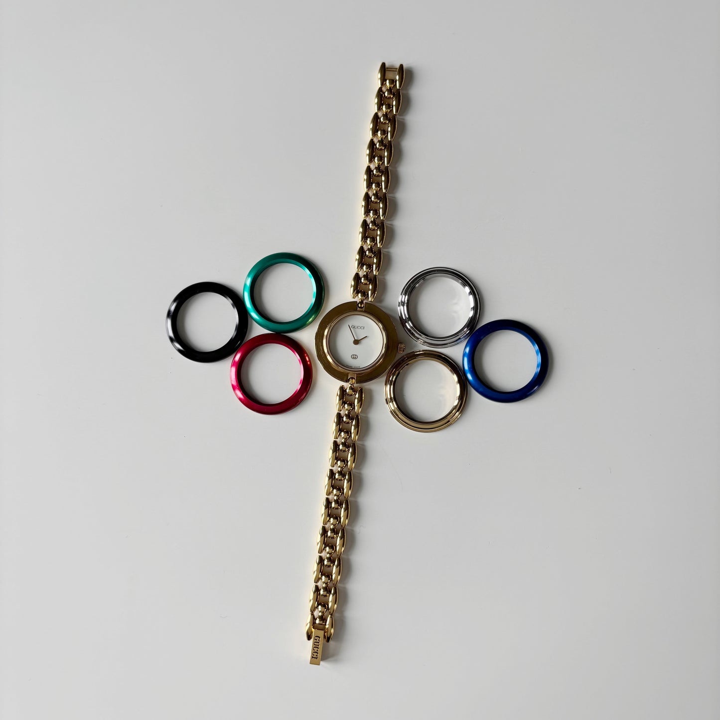 Gucci 1990s Interchangeable Bezel Gold Plated Rice Chain Watch with 6 bezels, case (172mm)