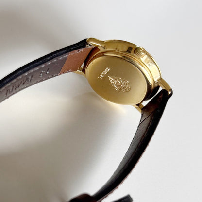 Gucci 1990s Round Dial Gold Plated Watch