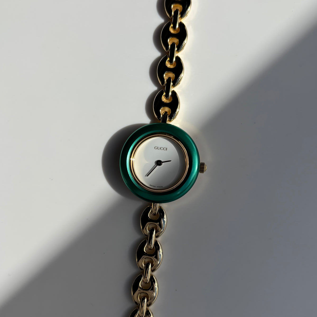 Gucci 1990s Interchangeable Bezel Gold Plated Chain Watch with 6 bezels, case (165mm)