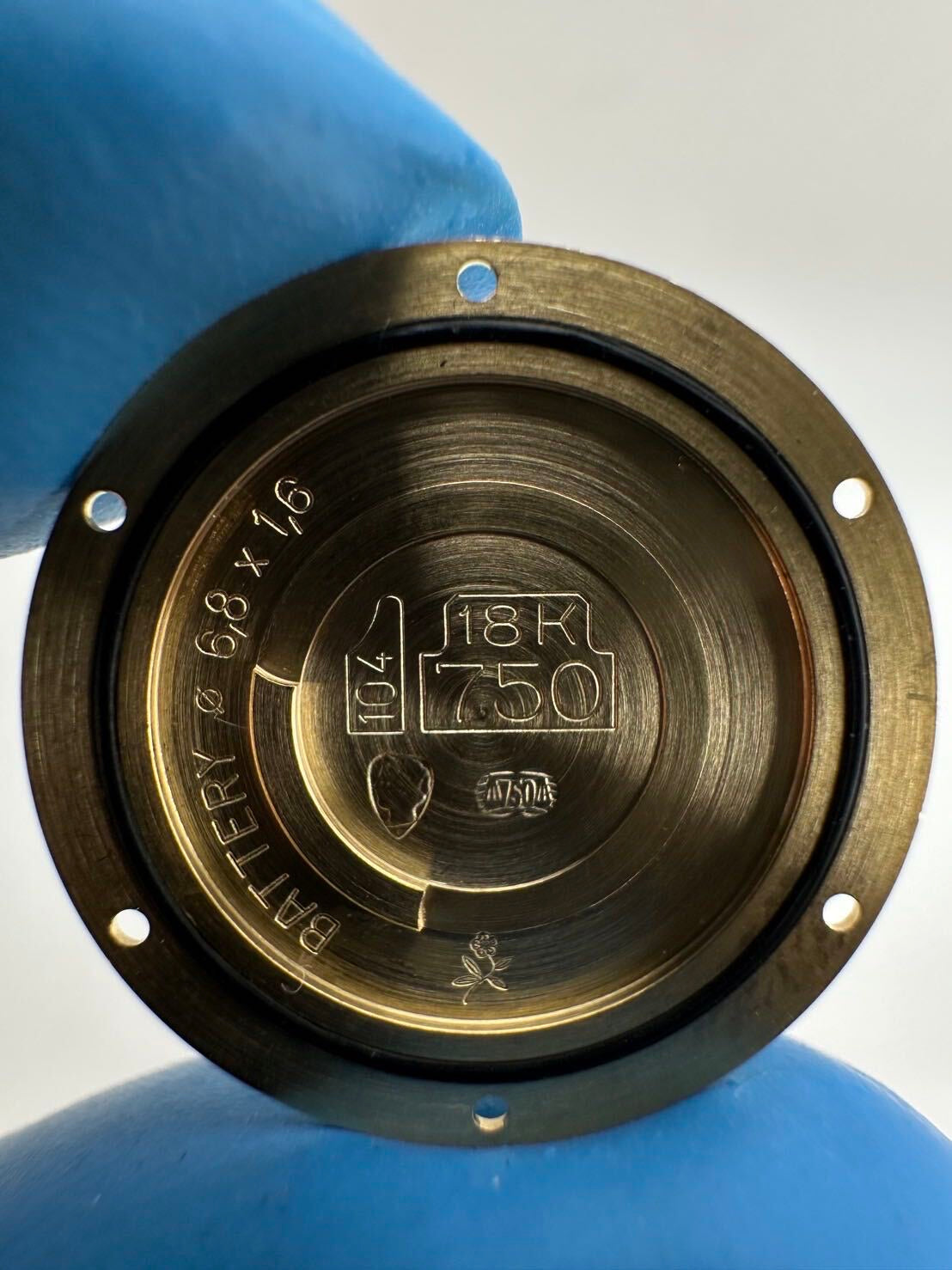 Cartier 1990s Mini Diabolo 18K Watch