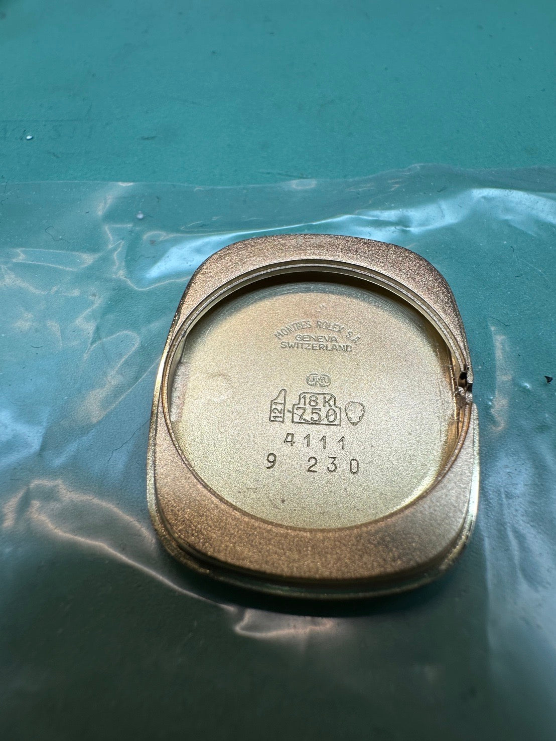 Rolex 1975 Cellini 18K Case Manual Wind Watch