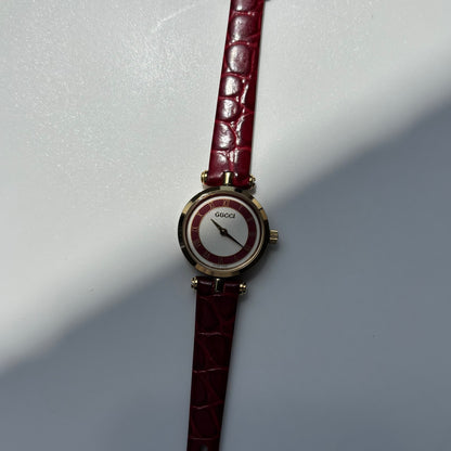Gucci 1990s Sherry Round Dial Red Watch