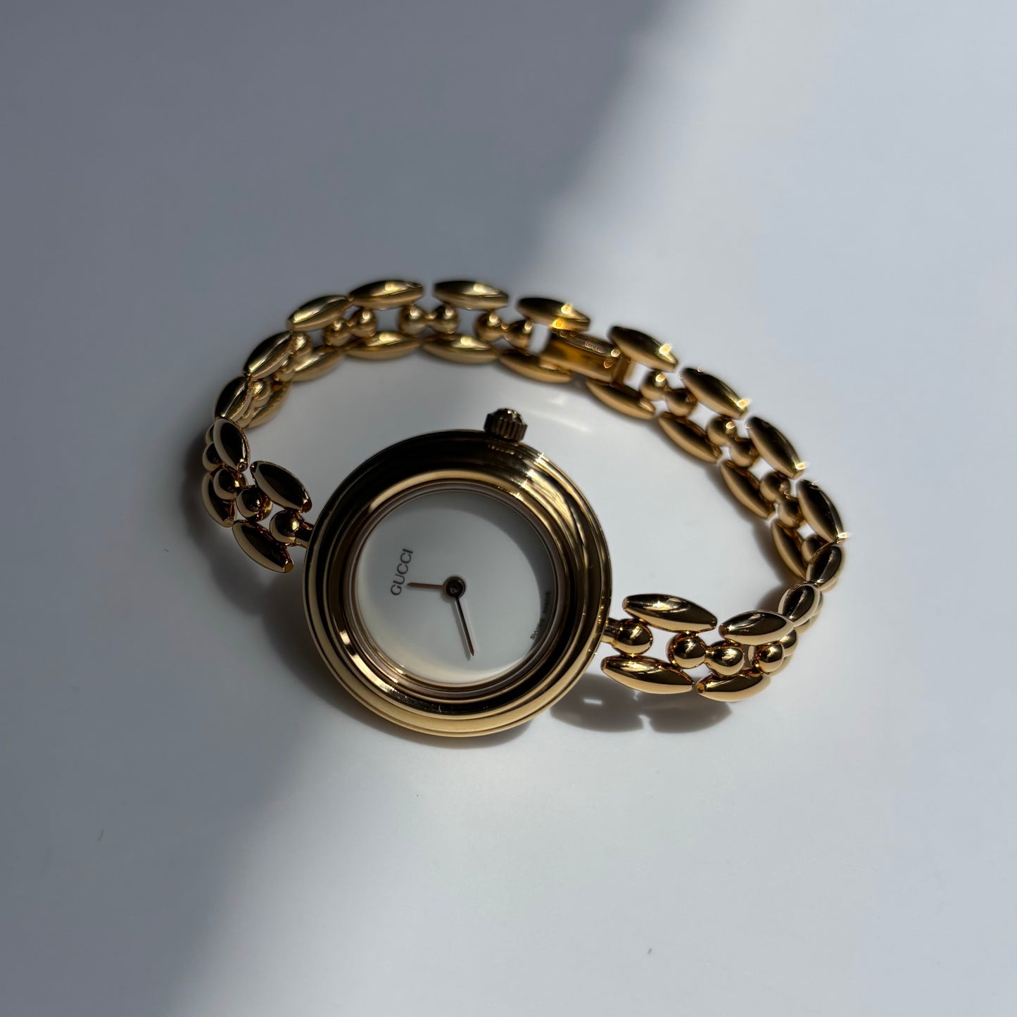 Gucci 1990s Interchangeable Bezel Gold Plated Race Chain Watch with case, 6 bezels (160mm)