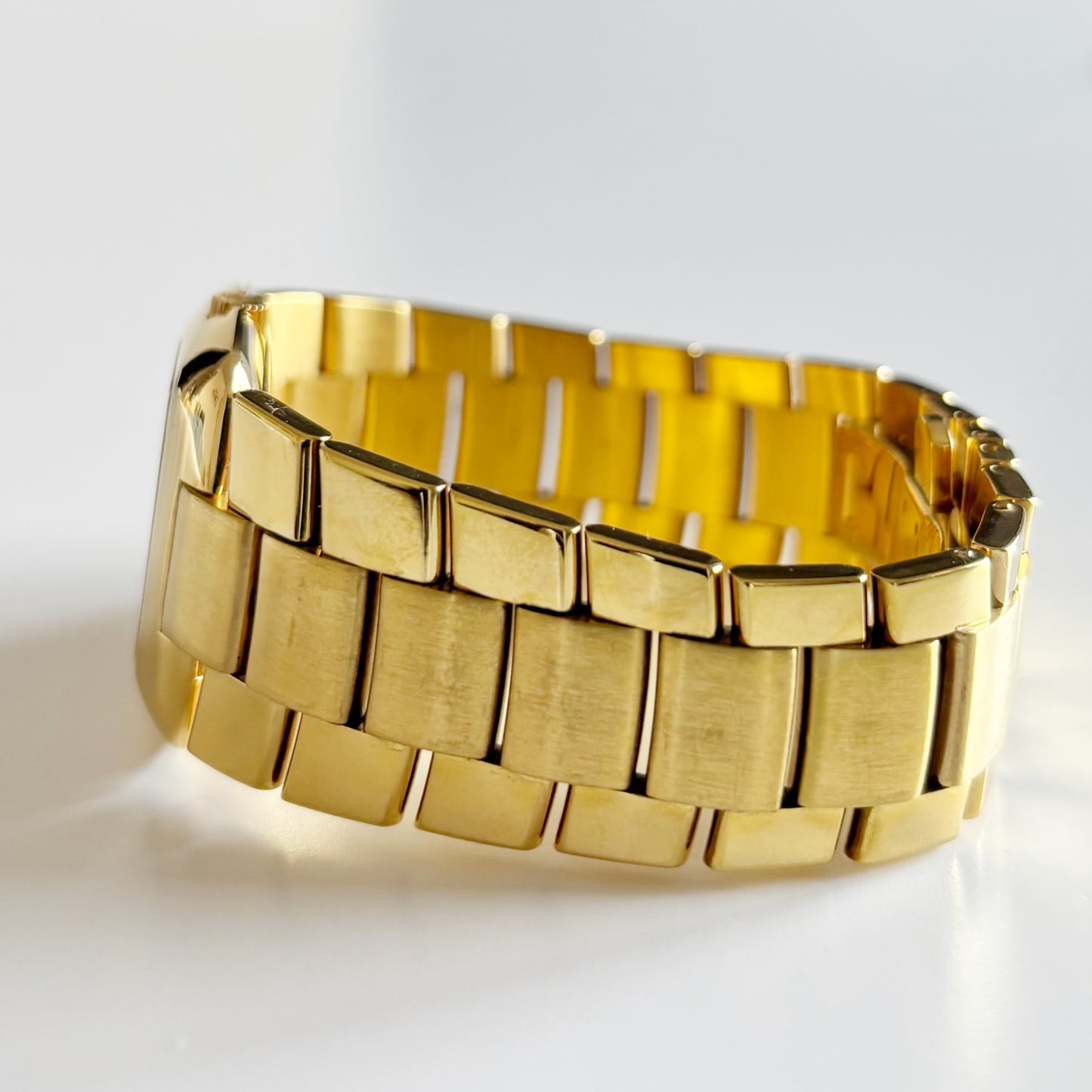 Gucci 1990s Date Gold Dial Gold Plated Watch
