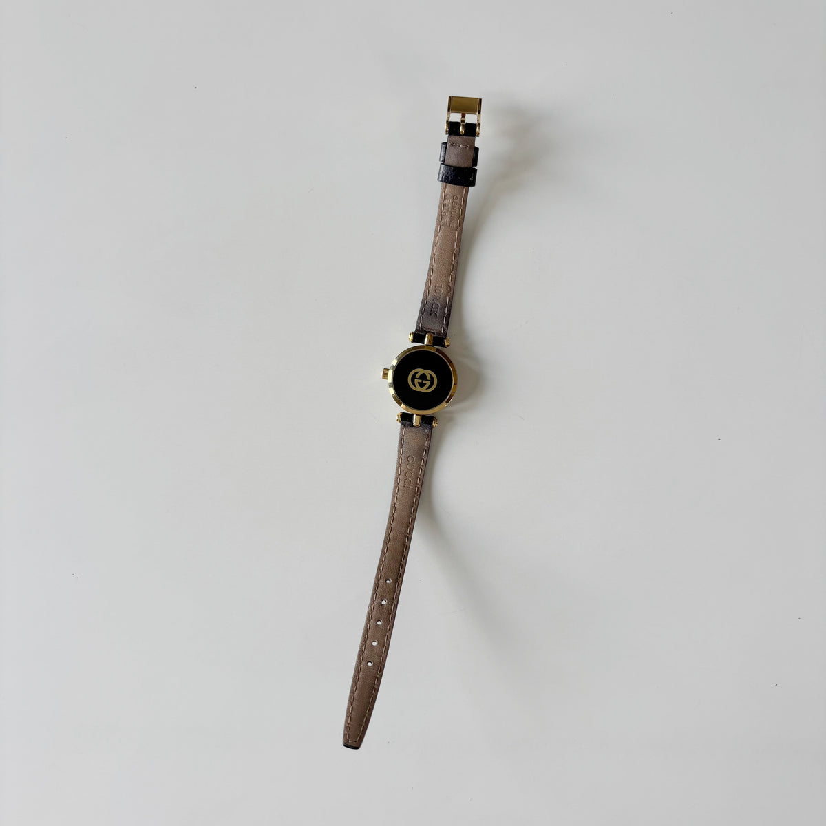 Gucci 1980s Black Dial Round Gold-Plated Watch