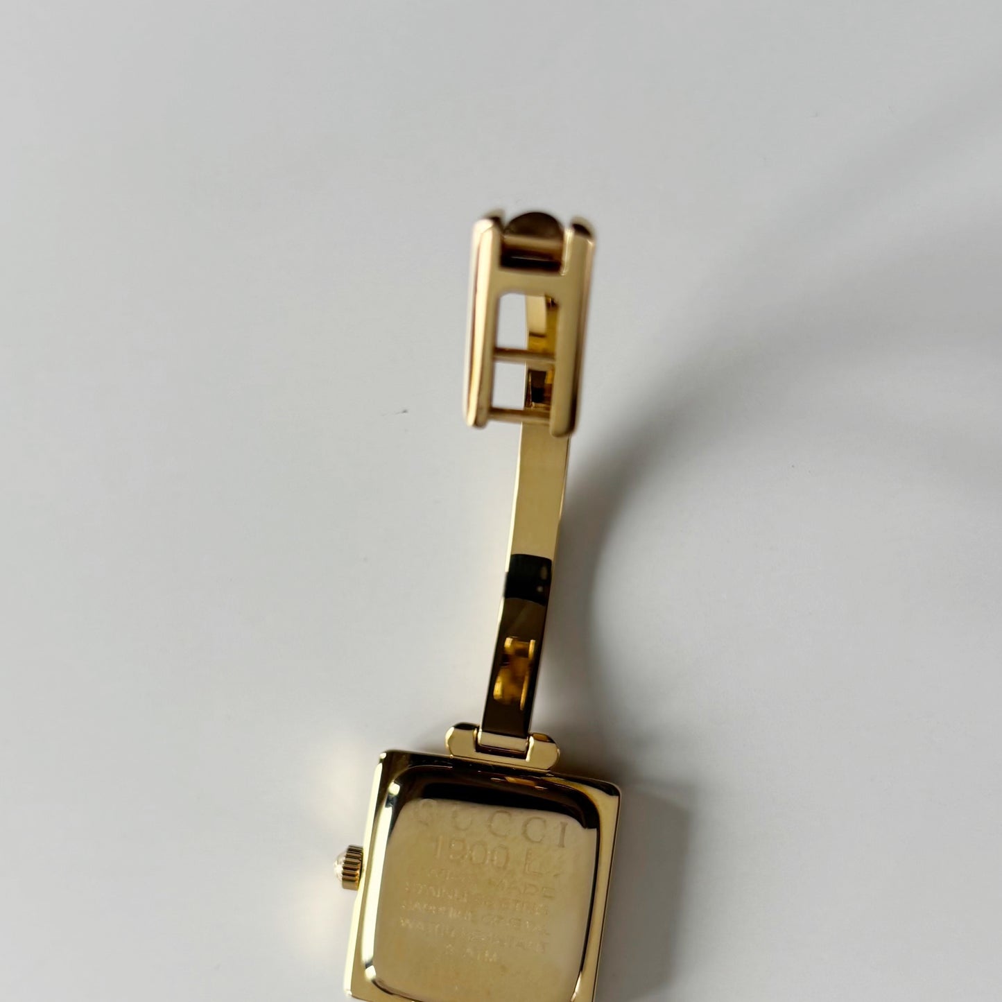Gucci 1990s Square Dial Gold Plated Bangle Watch (Small)