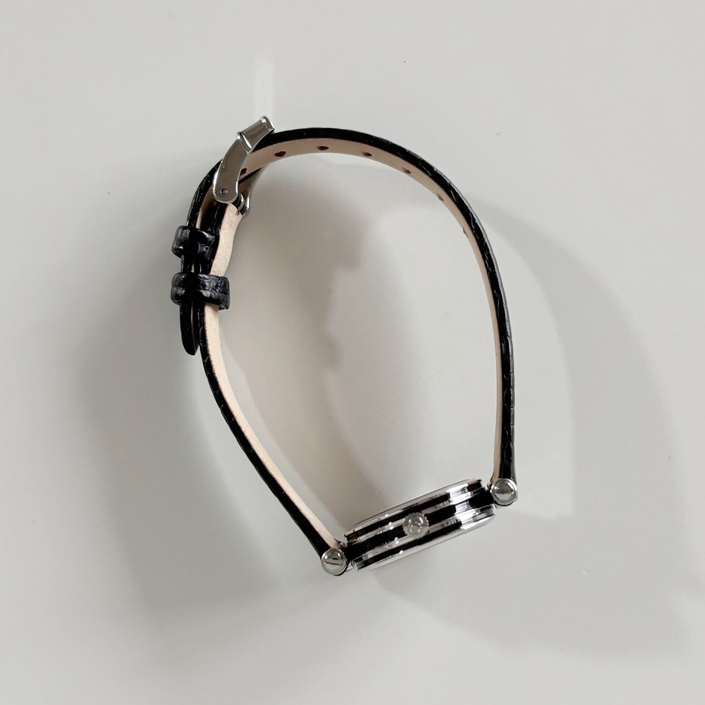 Gucci 1990s Black Round Dial Silver Watch