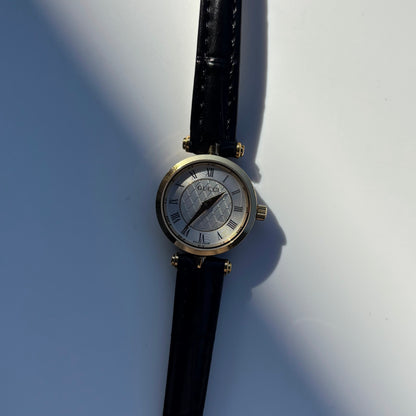 Gucci 1990s Round Dial Gold Plated Watch