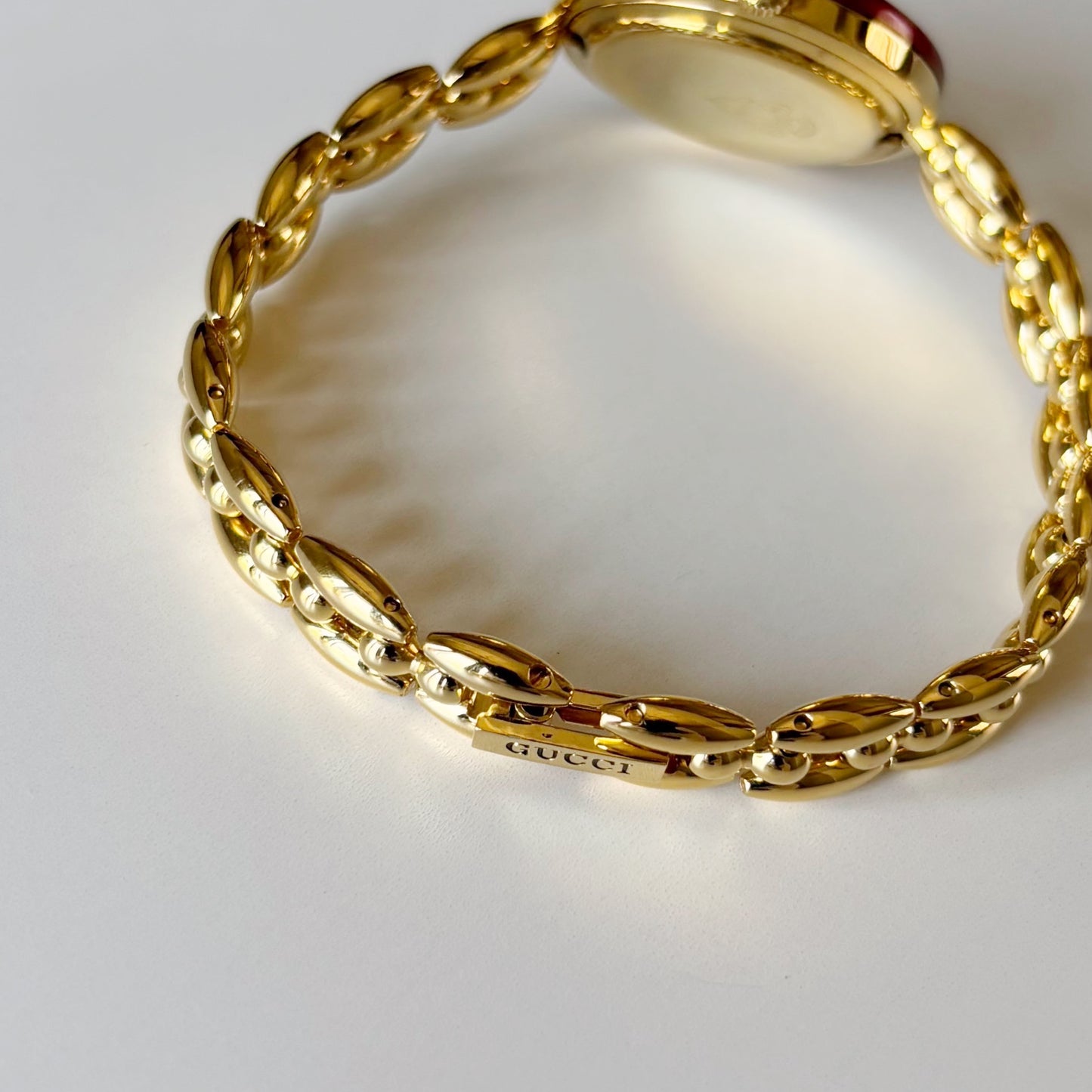 Gucci 1990s Interchangeable Bezel Gold Plated Rice Chain Watch with case, 6 bezels (160mm)