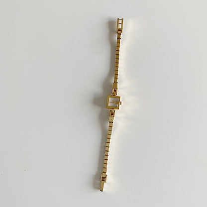 Gucci 1990s Seashell G Dial Gold Plated Watch