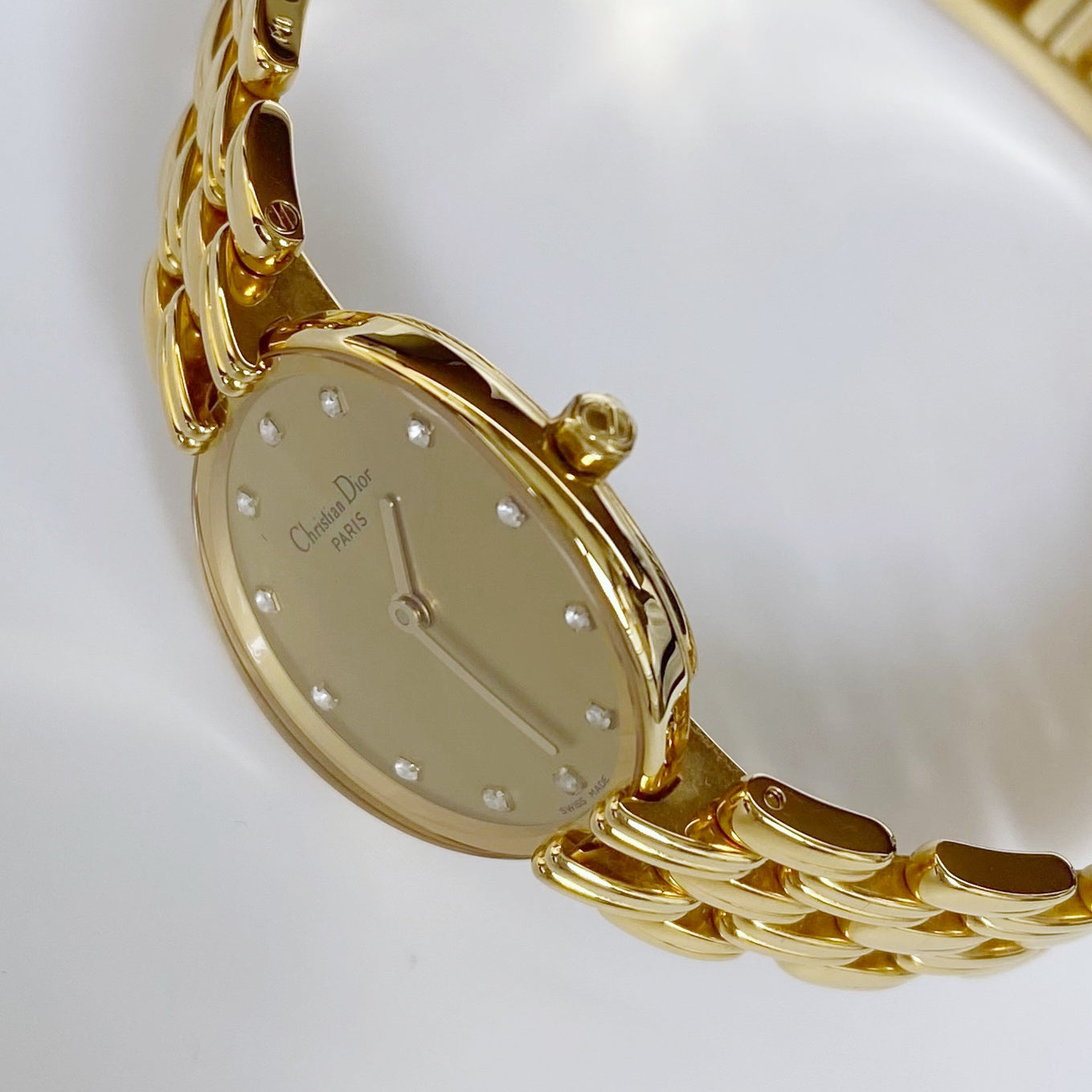 Dior 1990s Bagheera Gold Plated Round Watch