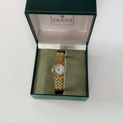 Gucci 1990s Round Dial Gold Plated Watch