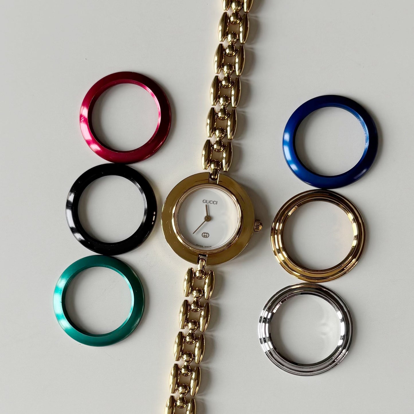 Gucci Interchangeable Bezel Gold Plated Rice Chain Watch with 6 bezels, case (168mm)