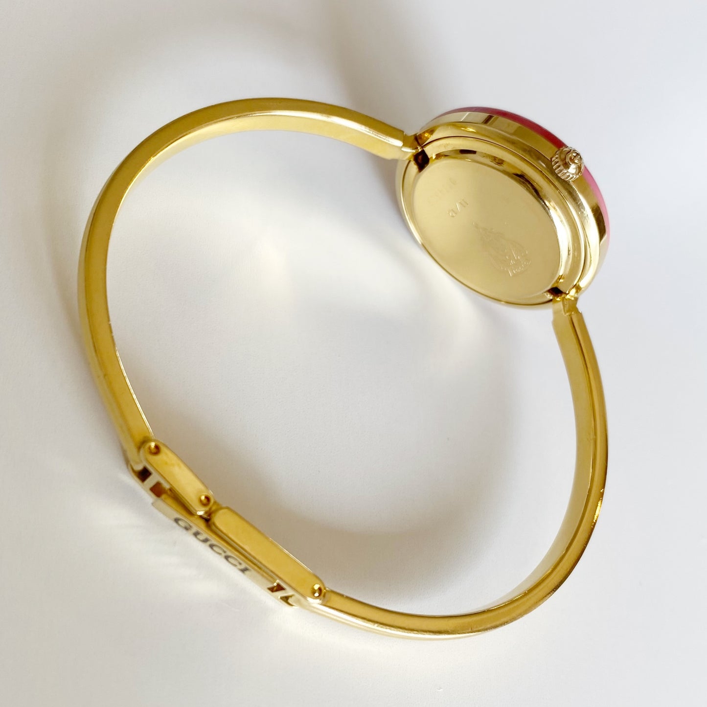 Gucci 1990s Interchangeable Bezel Gold Plated Bangle Watch with 12 bezels, case