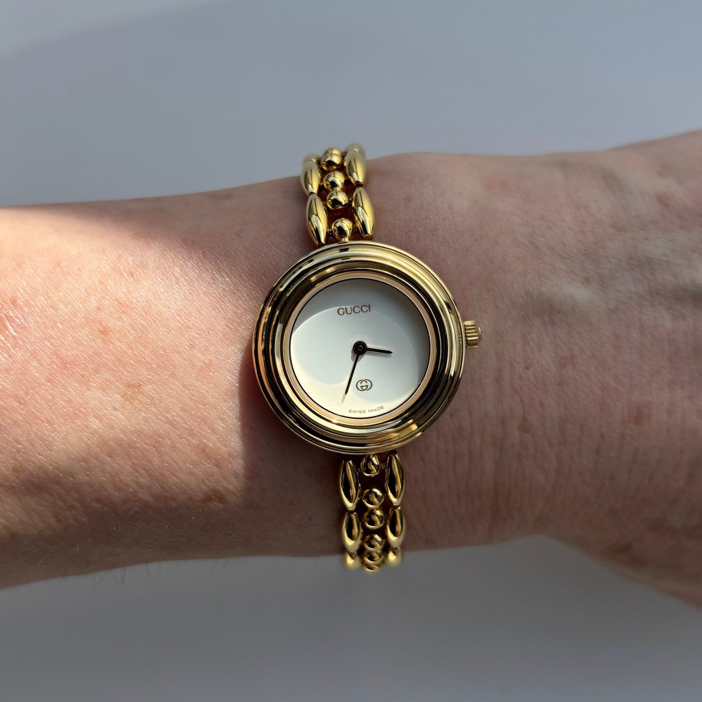 Gucci 1990s Interchangeable Bezel Gold Plated Watch with 6 bezels, case (165mm)