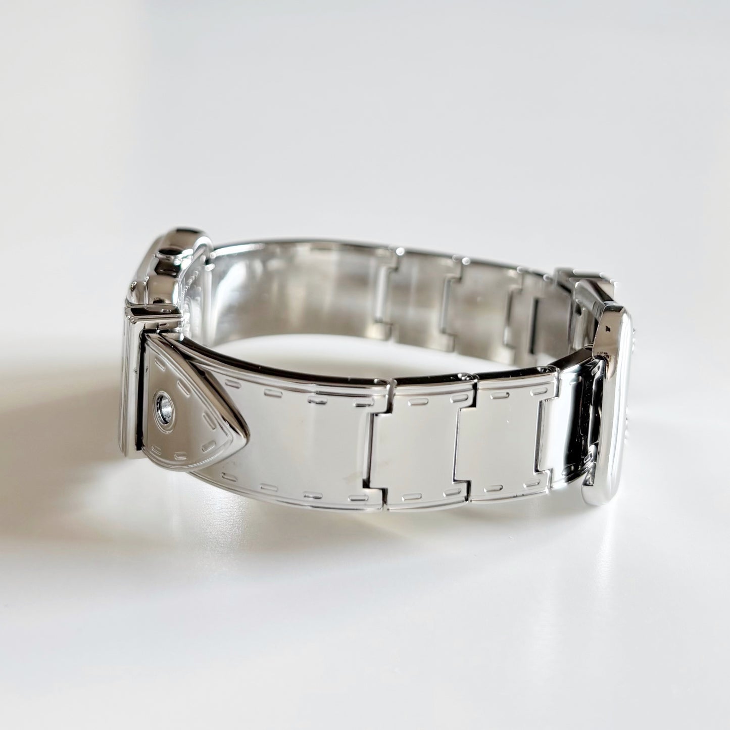 Fendi 1990s Seashell Dial Stainless steel Silver Buckle Watch
