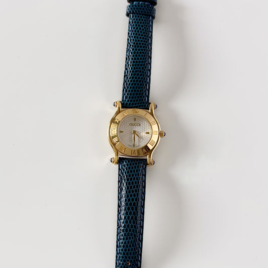 Gucci 1990s White Round Dial Gold-Plated Watch