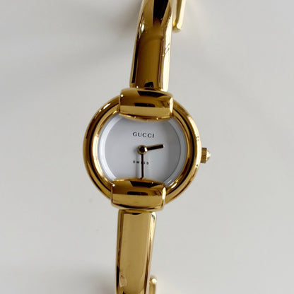 Gucci 1990s Round Dial Gold Plated Bangle Watch (Small)