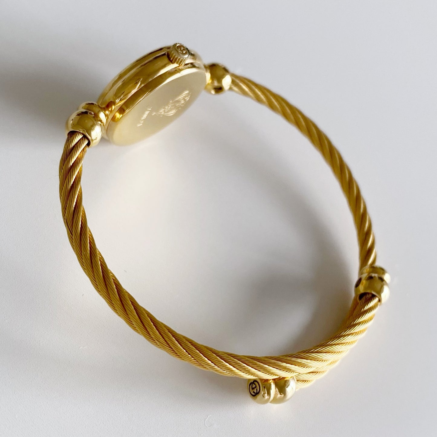 Gucci 1990s Seashell Dial Gold Plated Bangle Watch