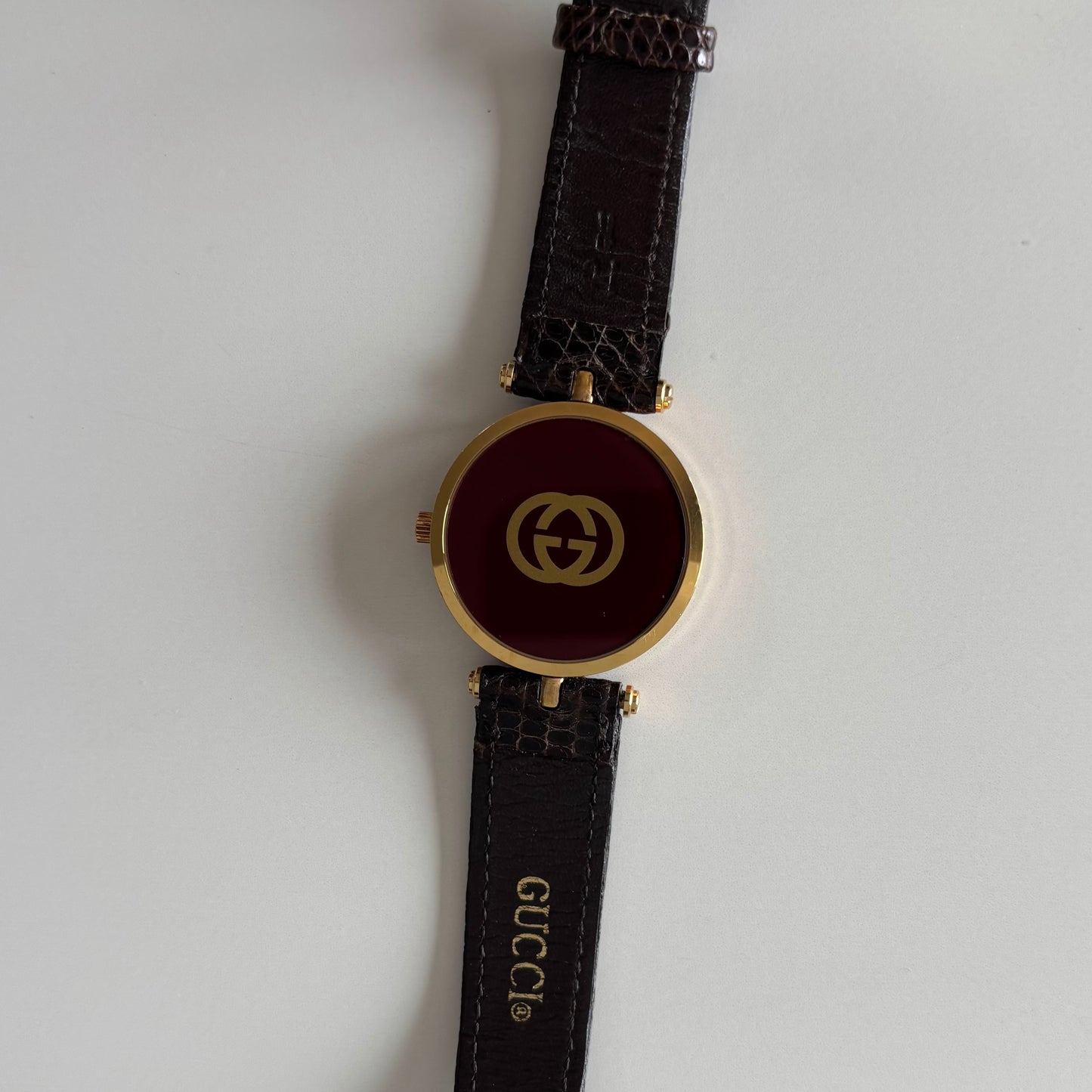 Gucci 1980s Sherry Round Dial Gold Plated Watch (Large)