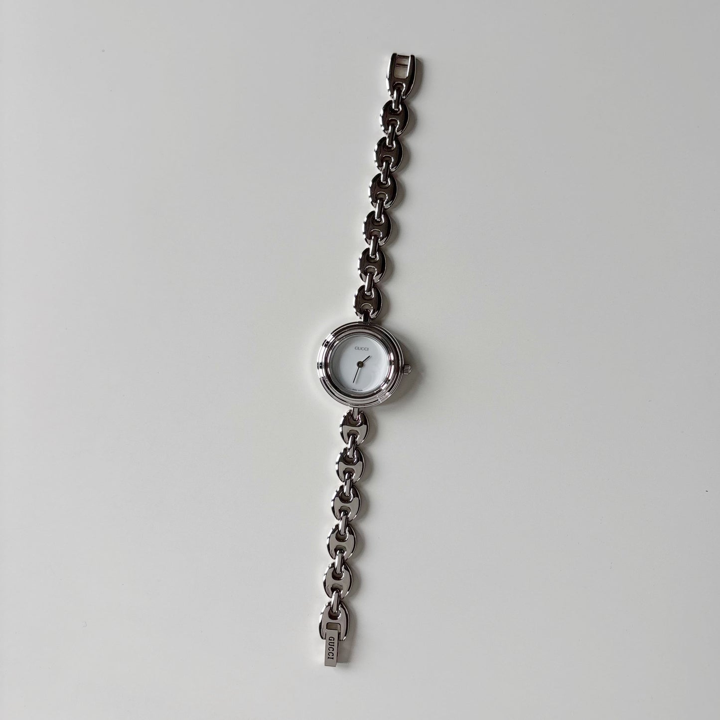 Gucci 1990s Interchangeable Bezel Silver Stainless Steel Watch with 6 bezels, case (165mm)