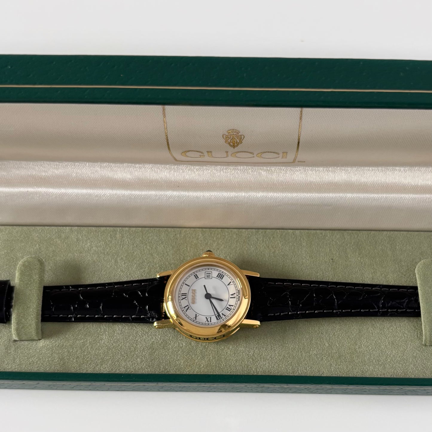 Gucci 1990s Date Round Dial Gold Plated Watch