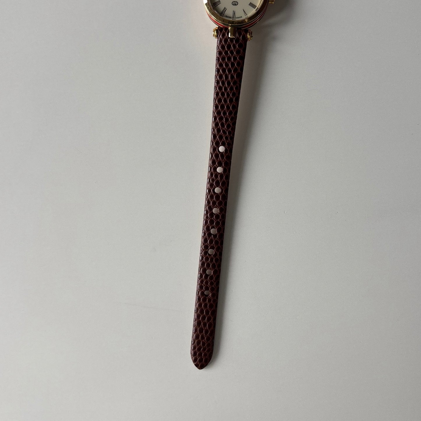 Gucci 1990s Sherry Round Dial Gold Plated Watch